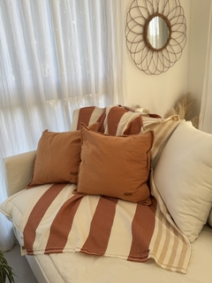 Manta Lona Bahamas. Terracota y crudo. - Amelie home & deco