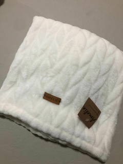 MANTA BEBE POLAR SOFT CRUDO, CON ESPIGAS. - comprar online