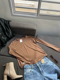 REMERAS MAXINE (MARRÓN) - comprar online