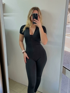 CATSUITS JENNIE en internet