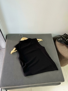 MUSCULOSAS KIM (NEGRA) - comprar online