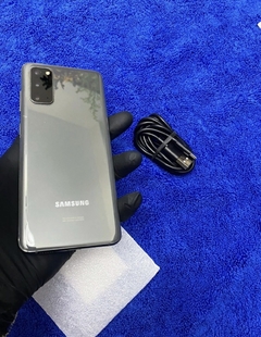 SAMSUNG GALAXY S20 en internet