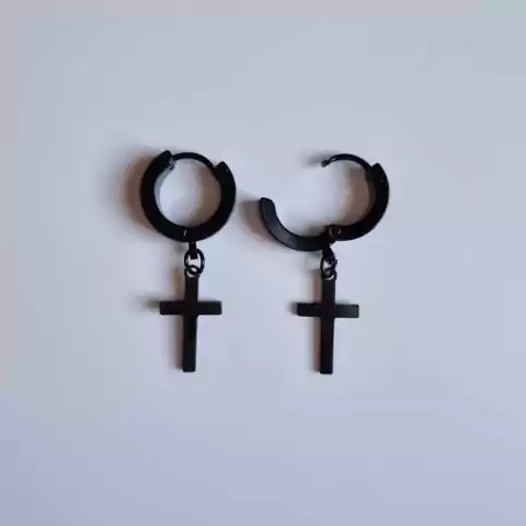 BRINCO ARGOLA 13MM AÇO INOX PRETO C/CRUZ