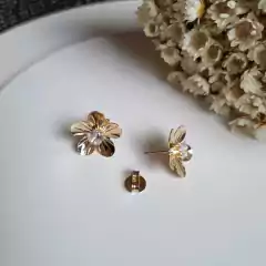 CONJUNTO FLOR LISA C/ZIRCÔNIA 50CM - Bia & Rô Semijoias