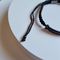 PULSEIRA FIO ENCERADO CRAVEJADA ZIRCÔNIAS - comprar online
