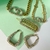 Hairclip Jadior Triangular Cravejado - comprar online
