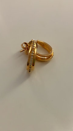 Brinco Argola Pequena con micro Zircônia