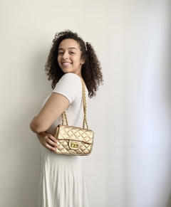 Imagem do Bolsa Feminina estruturada matelassê - Bella - Dourado