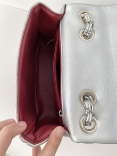 Bolsa Feminina estruturada matelassê - Bella - Prata - Tayne Tavana