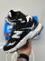 NEW BALANCE 9060 na internet