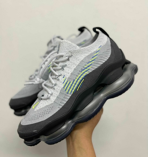 NIKE AIR MAX SCORPION