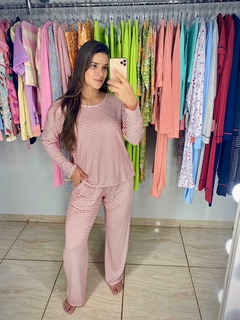 (REF 102 - M) Conjunto de malha manga longa e calça com bolso. - comprar online