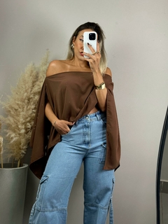 BLUSA CAPA LUANA - comprar online
