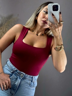 Body Livia Bordo na internet