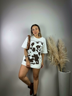 Camiseta T-Shirt Vitória Branca na internet