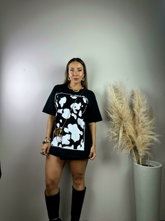 Camiseta T-Shirt Vitória Preta