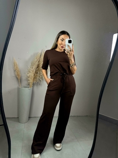 Conjunto Manu Marrom