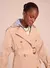 TRENCH LE LIS KAMI LONGO FEMININO - comprar online