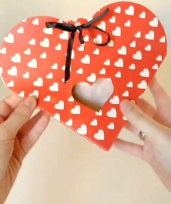 Estuche Corazon Calado 22x12 x unidad