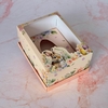 Caja Pascuas 2025 Floral 20x15x10 x unidad