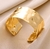 Bracelete orgânico dourado grande