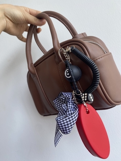 Bolso Charms marrón en internet