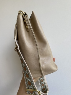 Bolso Tunia en internet