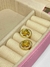 Brinco Dourado Trevinho com Zirconias - Caroline Versali Joias