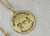 Colar dourado personalizado vovó com bonequinhos