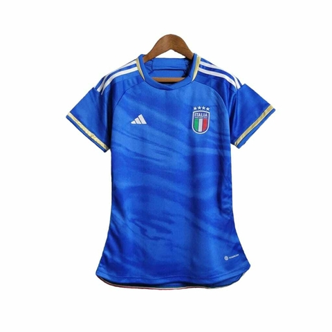 Camisa feminina azul da seleção italiana, com logo da Adidas e emblema da equipe.