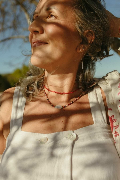 Conjunto fininho coral + mix de pedra com pérola