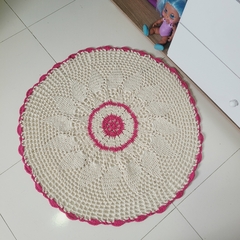 Tapete redondo em crochê - 86 cm