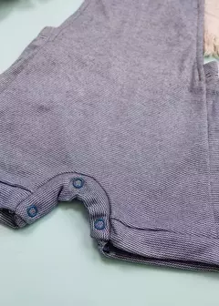 Jardineira menino bebê na internet