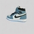 Air Jordan 1 Retro High "University Blue" en internet
