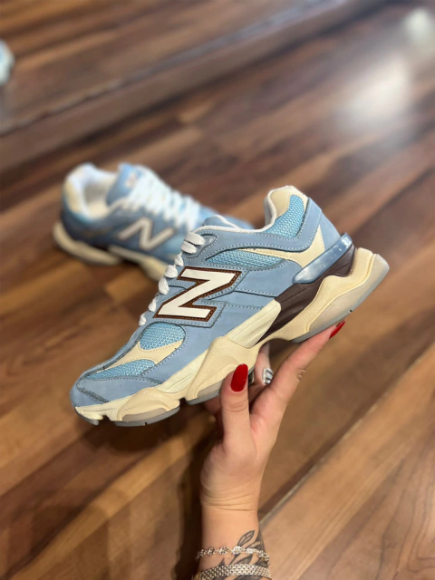 Tênis New Balance 9060