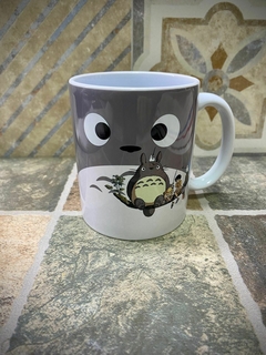 Taza Totoro en internet