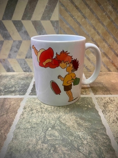 Taza Ponyo VS en internet
