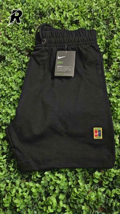 Short NK logo Tennis !