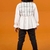 Conjunto 3 peças de bata, colete em tweed Chanel e calça montaria PAKITA na internet
