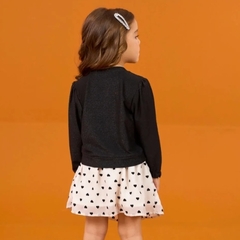 CONJUNTO COM BLUSA EM MALHA SHINE COM LAÇO APLICADO E SAIA EM TECIDO TRANSPARENCIA HEART FLOCADO - Loja Zaz Kids