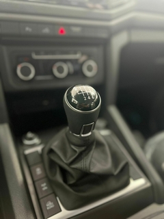 VOLKSWAGEN AMAROK 4X2 C/D 180CV COMFORTLINE (0KM) en internet
