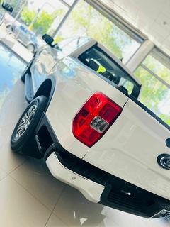 Ford Ranger 4X2 C/D XLT 2.0 BiTurbo 10AT 0KM - comprar online