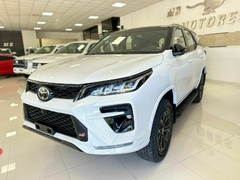 TOYOTA SW4 GR-S 2,8L 224 CV 4X4 AT 0KM - comprar online