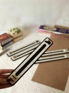 INCENSÁRIO REGUA COM DESENHO 3D EM MDF PRETO E BRANCO - comprar online