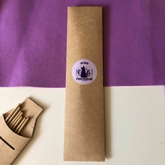caixinha com 7 incensos - diversos aromas: lavanda, morango, limão… - MauBia incensários