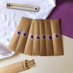 caixinha com 7 incensos - diversos aromas: lavanda, morango, limão… - comprar online