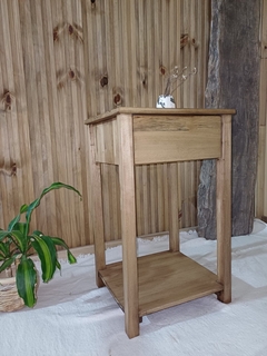 Mesa de luz de álamo- un cajón - comprar online