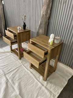 Mesa de luz con correderas - comprar online