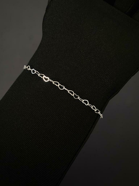 Pulseira Mini Corações de Prata Feminina