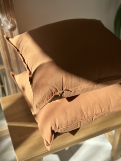 Almohadon color CARAMELO